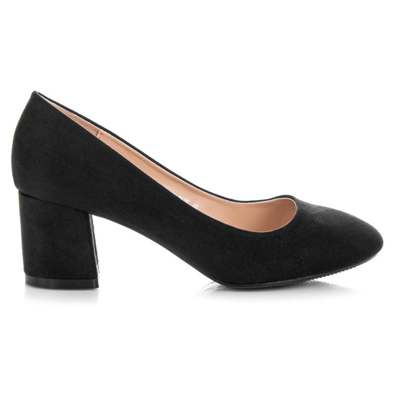 Fama Mocka pumpar på en pelare svart