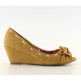 Pumps kilar 77-79 kamel brun