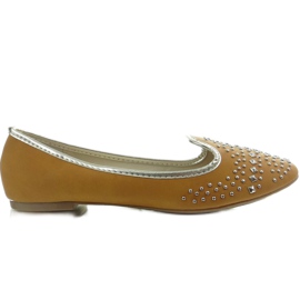 Laufers med dubbar W102 kamel brun