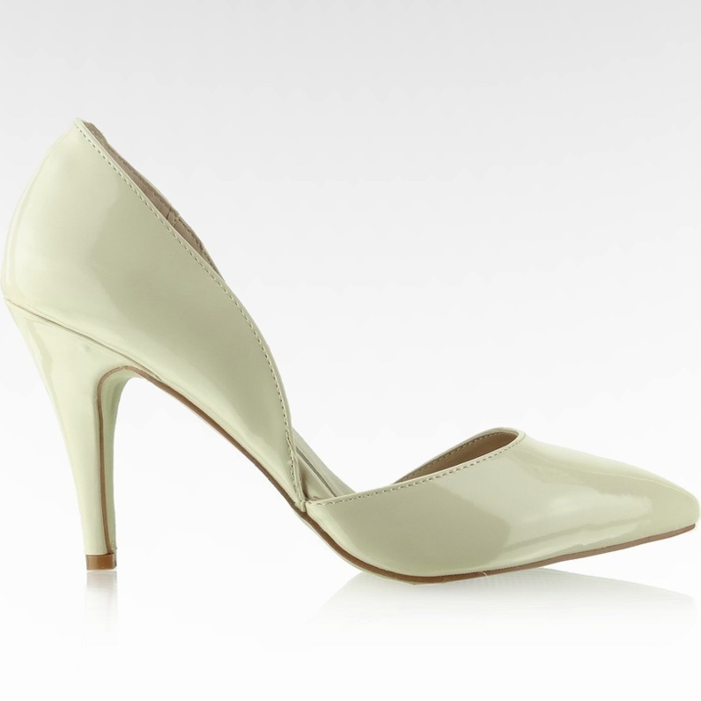 Pumpar med en skåra A880 Beige