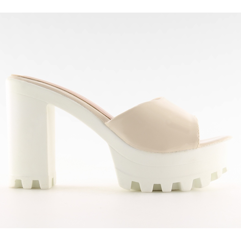 Vagabonds höga tofflor B606 Beige