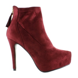 Mockastövlar på Jw-8F8520-plattformen röd