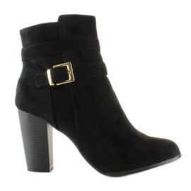 Högklackade mockastövlar SQ06 Svart