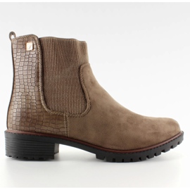 Jodhpur-stövlar på en solid M247-kakisula