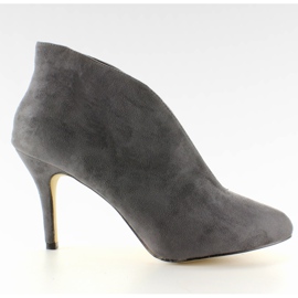 Inbyggda stift med utskuren 1413 gris grå