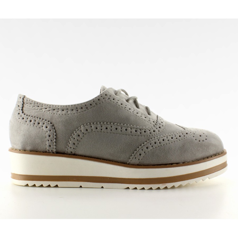 Mockasiner på högsålen grå