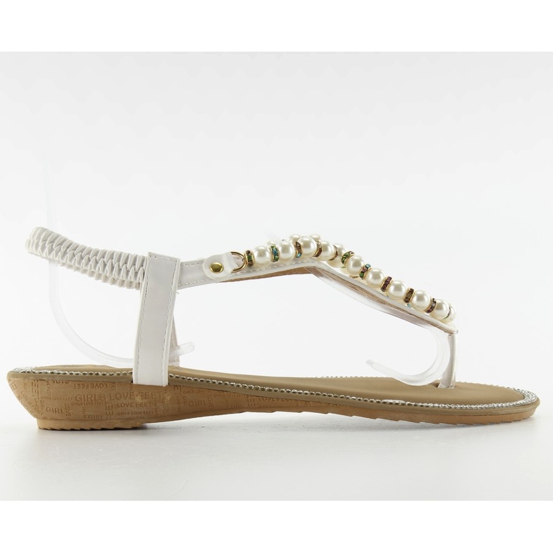 Sandaler med pärlor 2017-25 vit