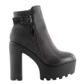 Stövlar på plattformen 979:e grå