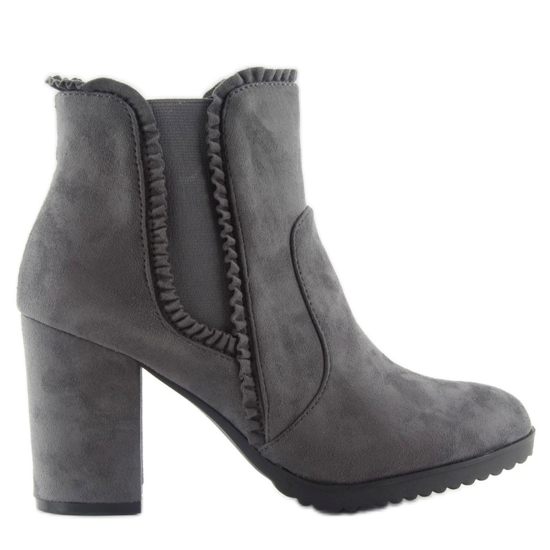 Högklackade stövlar med krage m269p Grå