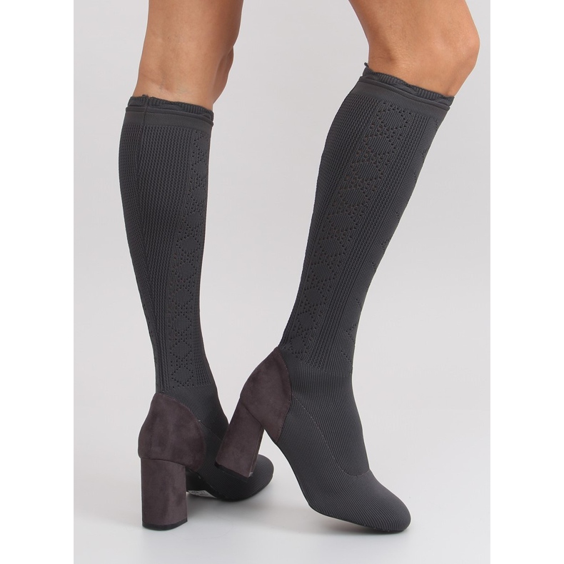 Strumpkängor bred klack grå