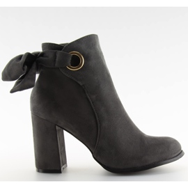 Grå Högklackade stövlar YBS1612 grå