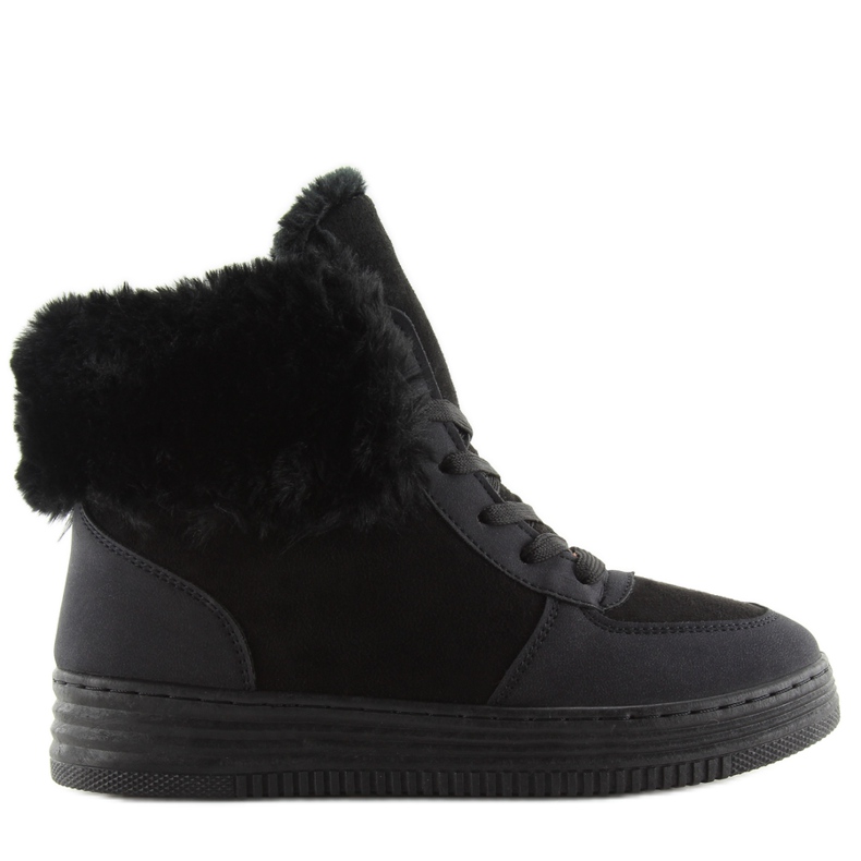 Svarta sneakers tjockt isolerade R138 svarta