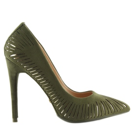 Pumpar På En Grön Le016P Oliv mångfärgad