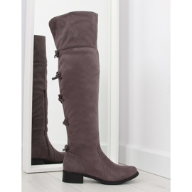 Lårstövlar med grå bågar