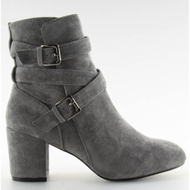 Grå bredklackade stövlar CL62 grå