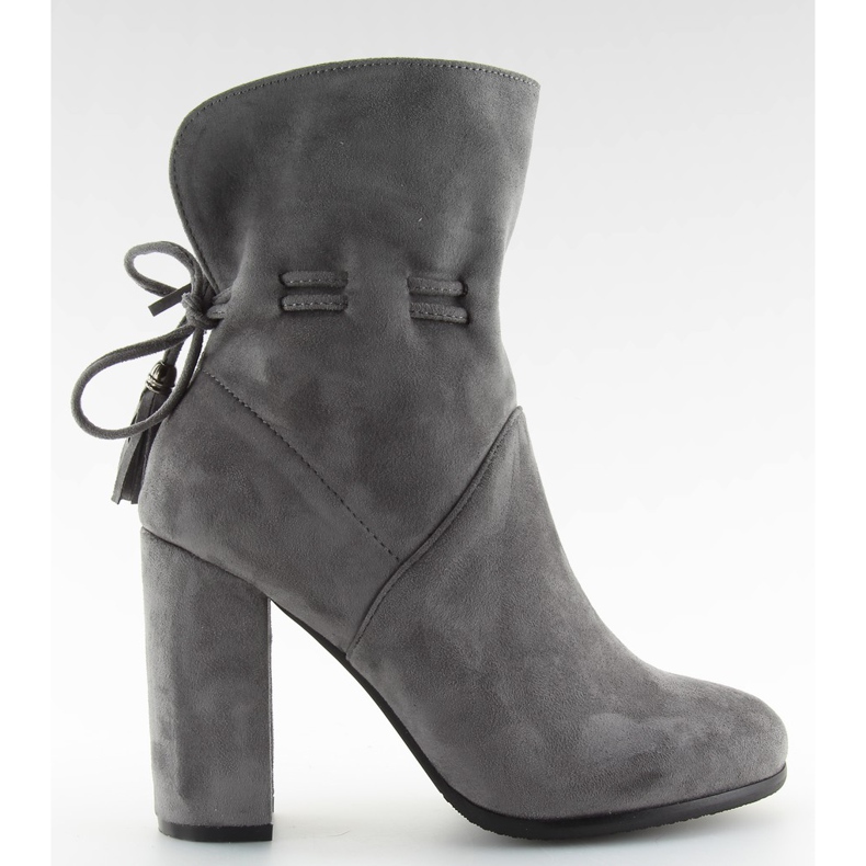 Gråa stövlar med breda klackar grå 1318 grå