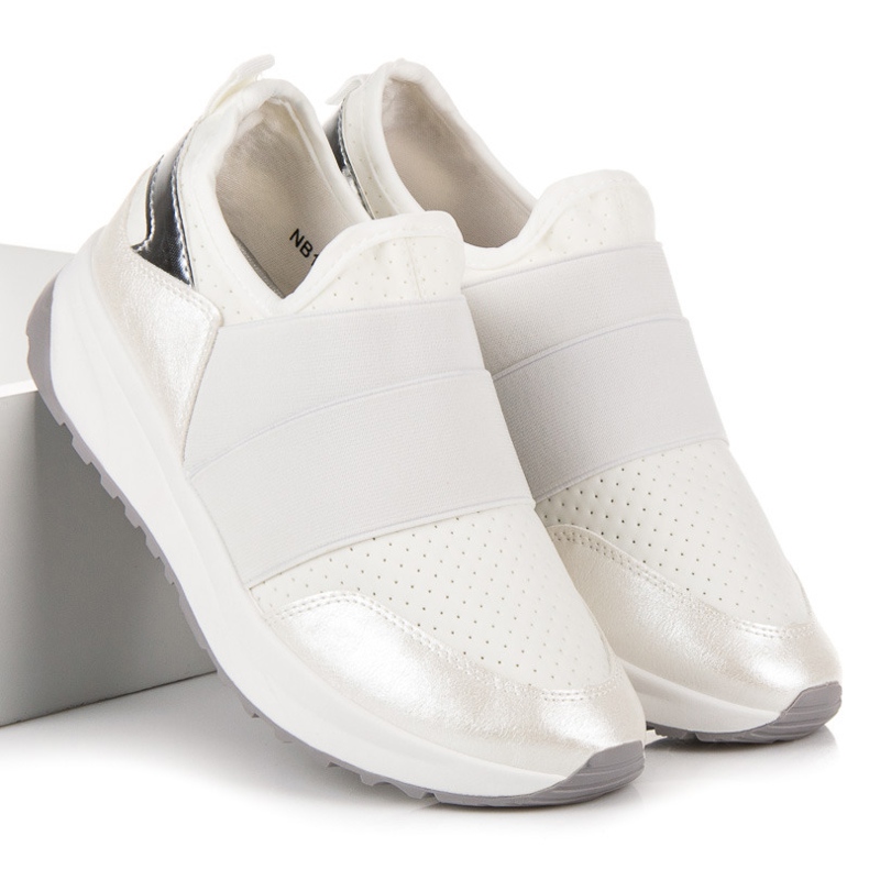 Slip-on sportskor vit
