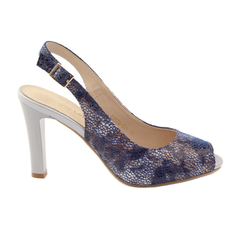 Sandaler på stolpen av Sergio Leone 578 brun marinblå