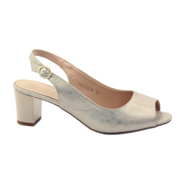 Sandaler på stolpen av Sergio Leone 810 gul brun