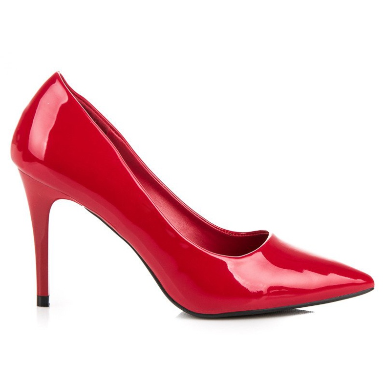 Lackade pumps på stift röd