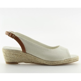 Beige beige espadrillor på låg kilklack