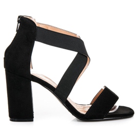 Svarta vinceza sandaler