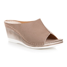 Vinceza sandaler med kil brun