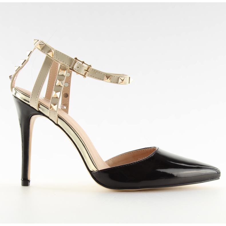 Pumpar på stift med dubbar svart At