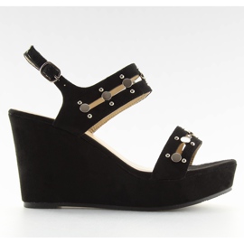 Svarta sandaler på kilklack 1606 Svart