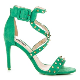 Gröna sandaler på hög klack