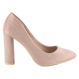 Mocka pumpar på pelaren brun