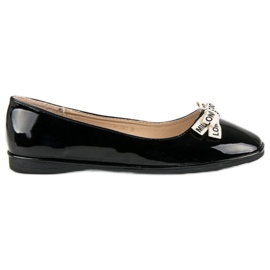 Ideal Shoes Svartlackade ballerinor