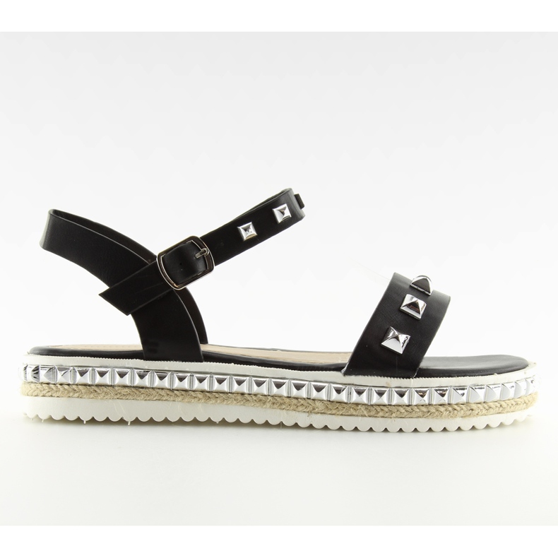 Svarta sandaler med nitar 35-132 svarta