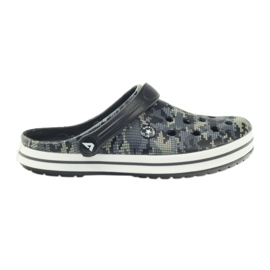 American Club Kroks trånga tofflor camo sandaler svart grå grön