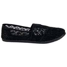 Svarta ballerinor i spets