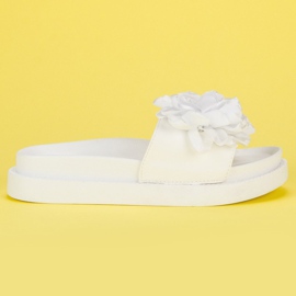 Seastar Blommor damtofflor vit