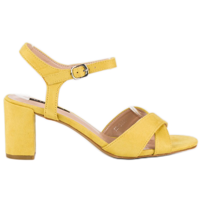 Milaya Gula sandaler på stolpen