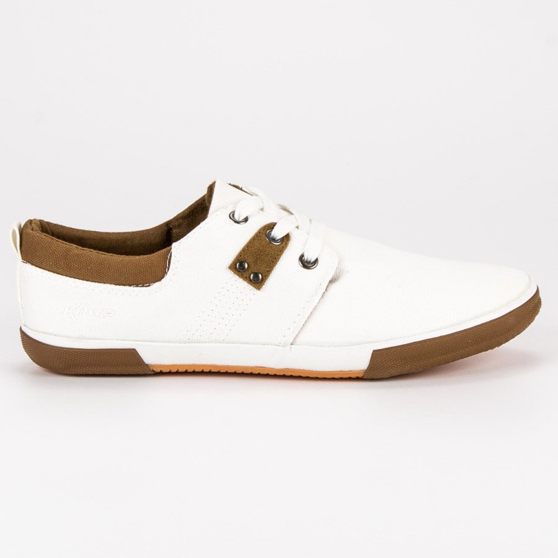 Vita knäppta sneakers