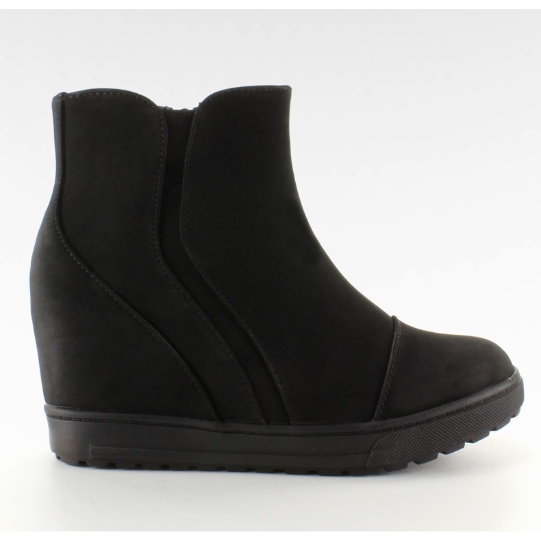 Isolerade sneakers J0029 svart