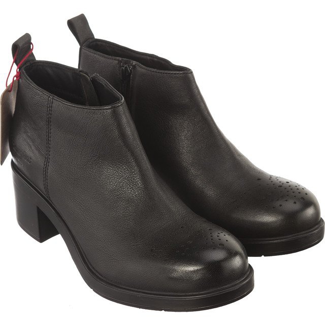 Wrangler Gipsy Booty 101 svart