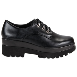 Knutna damskor svart