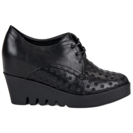 J. Star Openwork skor på en kil svart