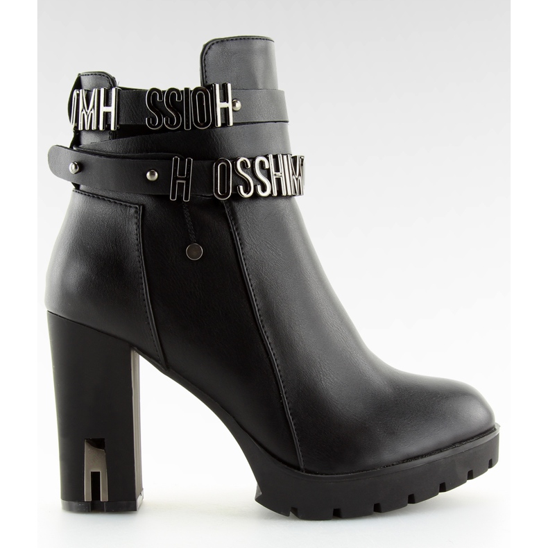 Svarta högklackade stövlar Z122 svart