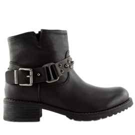Svarta stövlar med dubbar svart 810-PA Svart