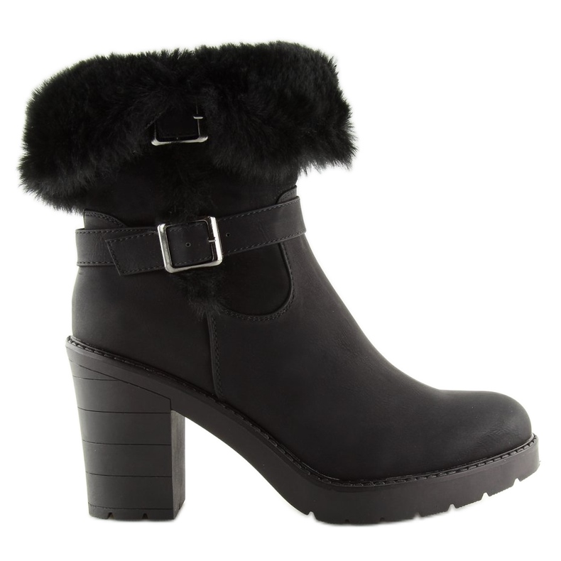 Svarta halvstövlar höga klackar T119 Svart