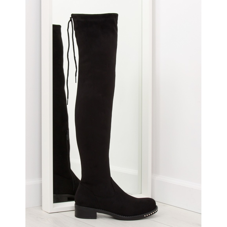 Svarta överstövlar i mocka NS020P svart