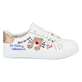 Snygga vita sneakers