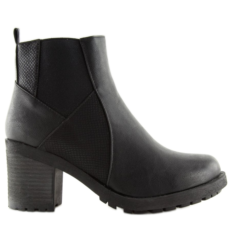 Svarta stövlar med breda klackar 1032-1 Svart