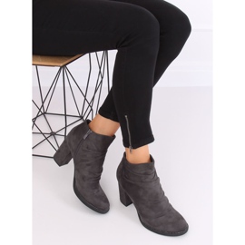 Gråa höga klackar FA177 Grå