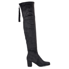 Filippo Mockaskinnmusketer på en pelare svart